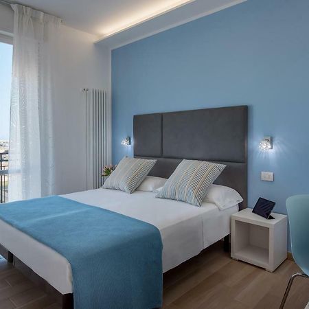 Hotel Maria Serena Rimini Esterno foto