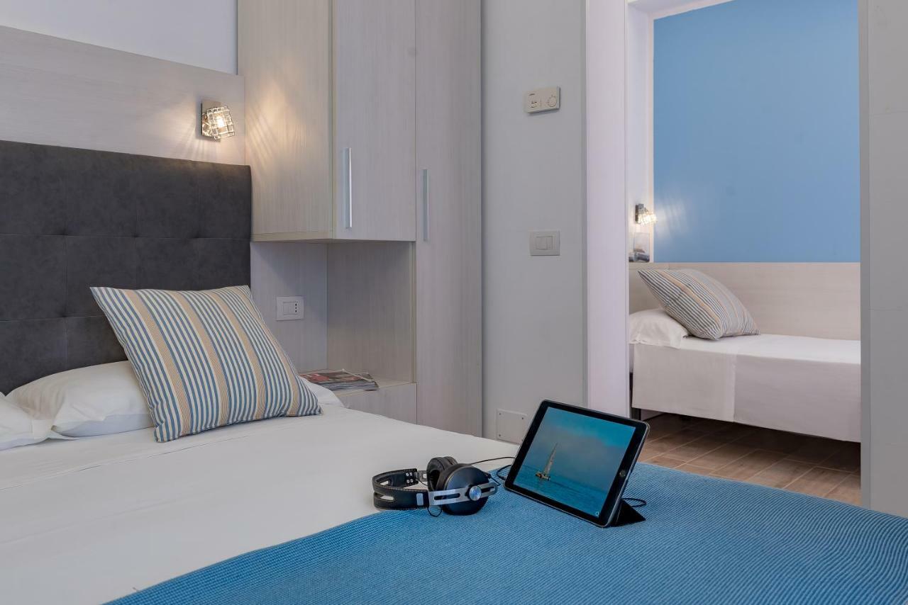 Hotel Maria Serena Rimini Esterno foto